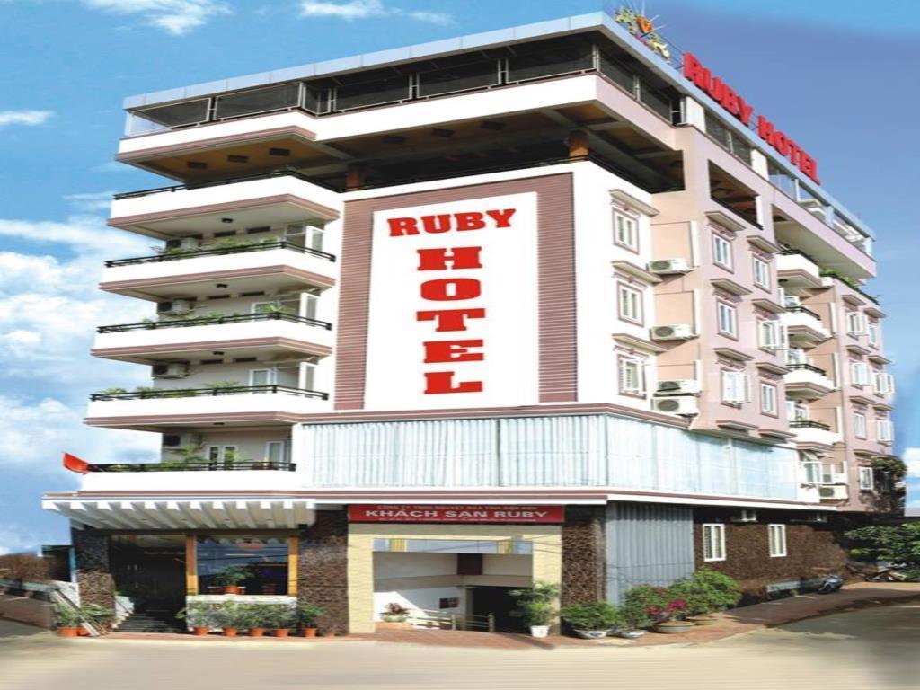 Ruby Hotel Diện Biên Phủ Buitenkant foto